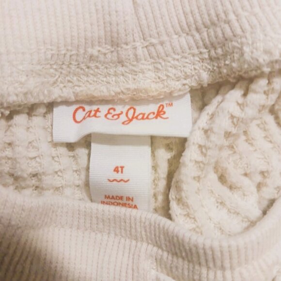 Cat and Jack Waffle Knit Set size 4T - Picture 6 of 6